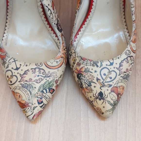 Charlotte Olympia - Picture 9 of 13